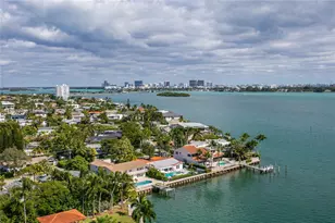 1800 NE 114th St, Miami, FL 33181 - Photo 21