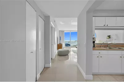 2475 Brickell Ave #1509, Miami, FL 33129 - Photo 11