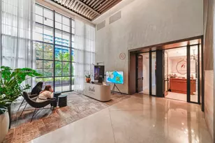 159 NE 6th St, Miami, FL 33132 - Photo 31