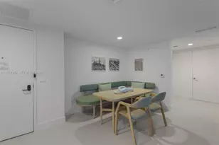 159 NE 6th St, Miami, FL 33132 - Photo 11