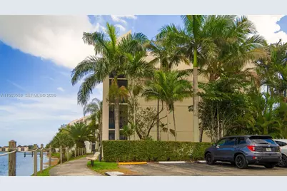 116 Lake Emerald Dr #408, Oakland Park, FL 33309 - Photo 33