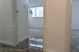 820 NW 87th Ave, Miami, FL 33172 - Photo 37