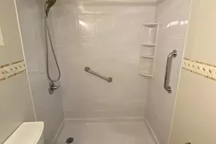 820 NW 87th Ave, Miami, FL 33172 - Photo 21