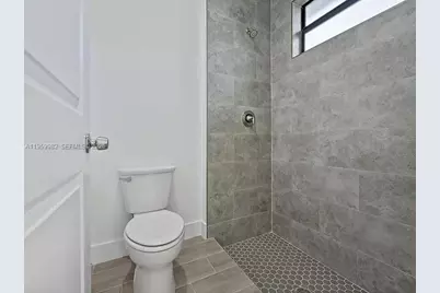 141 W 16th St, Riviera Beach, FL 33404 - Photo 9