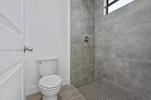 141 W 16th St, Riviera Beach, FL 33404 - Photo 9