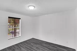 4211 NW 19th St, Lauderhill, FL 33313 - Photo 7