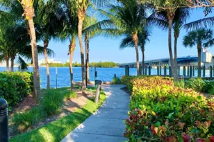 1130 NE 81st St, Miami, FL 33138 - Photo 21