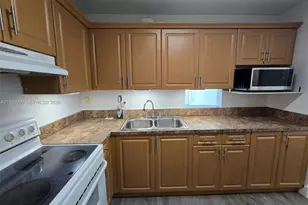 5755 W 20th Ave, Hialeah, FL 33012 - Photo 9