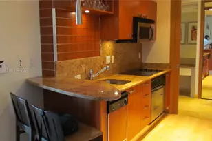 1395 Brickell Ave, Miami, FL 33131 - Photo 7