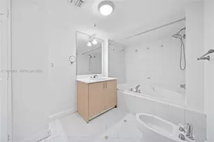 2951 S Bayshore Dr, Miami, FL 33133 - Photo 15