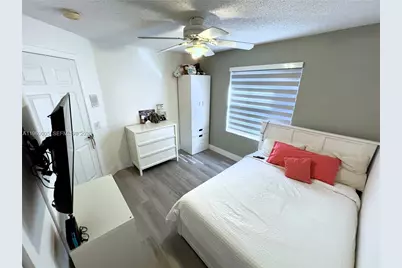 1107 Fairfield Meadows Dr, Weston, FL 33327 - Photo 19