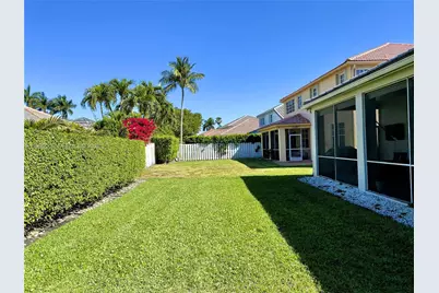 1107 Fairfield Meadows Dr, Weston, FL 33327 - Photo 3