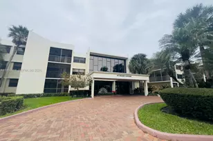 491 Racquet Club Rd, Weston, FL 33326 - Photo 3