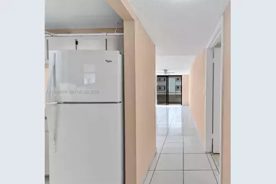 6830 Indian Creek Dr #7B, Miami Beach, FL 33141 - Photo 5