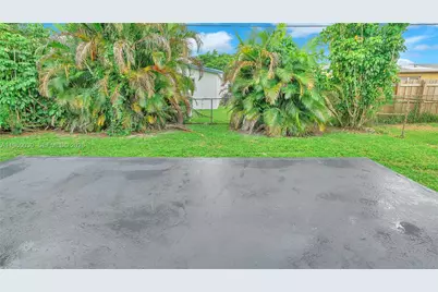 3810 NW 6th St, Lauderhill, FL 33311 - Photo 27