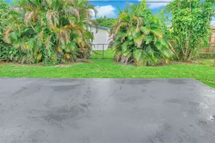 3810 NW 6th St, Lauderhill, FL 33311 - Photo 27