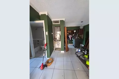 15675 SW 82nd Cir Ln #3-3, Miami, FL 33193 - Photo 5