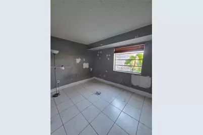15675 SW 82nd Cir Ln #3-3, Miami, FL 33193 - Photo 1