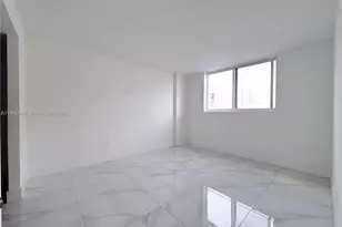 401 Ocean Dr, Miami Beach, FL 33139 - Photo 11