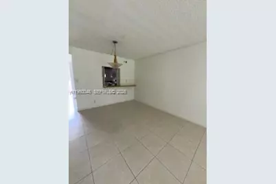 300 S Hollybrook Dr #203, Pembroke Pines, FL 33025 - Photo 9