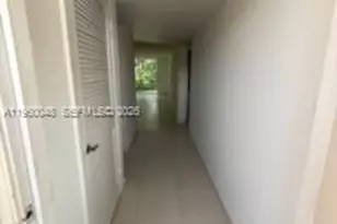 300 S Hollybrook Dr, Pembroke Pines, FL 33025 - Photo 7