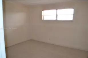300 S Hollybrook Dr, Pembroke Pines, FL 33025 - Photo 19
