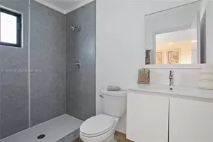 926 NW 10th St, Florida City, FL 33034 - Photo 19