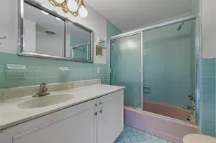 1 Harbour Way, Bal Harbour, FL 33154 - Photo 19