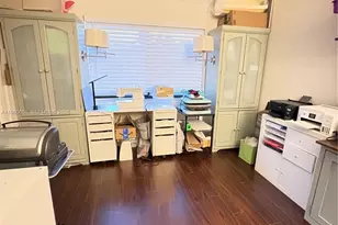 437 Lakeview Dr, Weston, FL 33326 - Photo 25