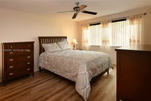 10315 NW 24th Pl, Sunrise, FL 33322 - Photo 13