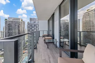 88 SW 7th St #3909, Miami, FL 33130 - Photo 5