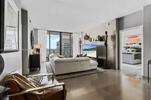 88 SW 7th St, Miami, FL 33130 - Photo 1