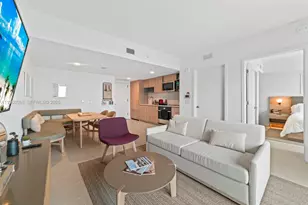 159 NE 6th St, Miami, FL 33132 - Photo 15