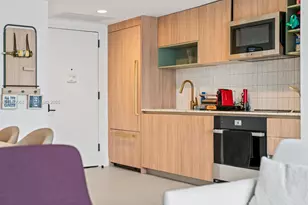 159 NE 6th St, Miami, FL 33132 - Photo 7