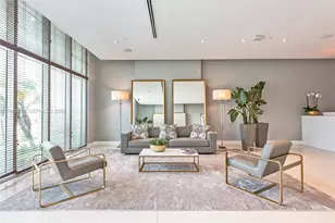 321 NE 26th St, Miami, FL 33137 - Photo 9