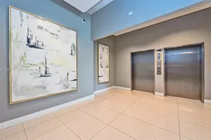 321 NE 26th St, Miami, FL 33137 - Photo 11