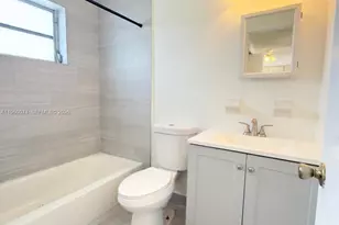 1942 Thomas St, Hollywood, FL 33020 - Photo 7