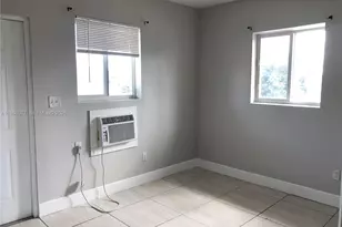 1940 Washington Ave, Opa-Locka, FL 33054 - Photo 13