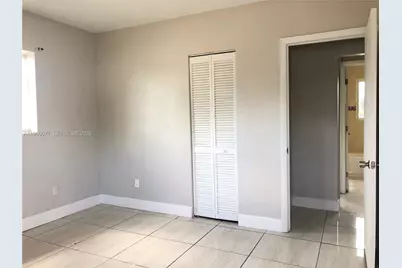 1940 Washington Ave #11, Opa-Locka, FL 33054 - Photo 9