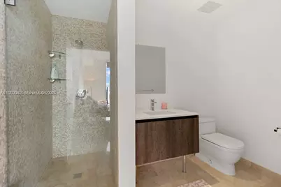 88 SW 7th St #3410, Miami, FL 33130 - Photo 15