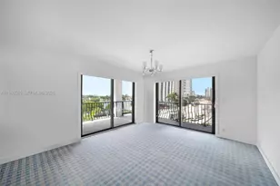 5415 Collins Ave, Miami Beach, FL 33140 - Photo 15