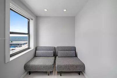 5415 Collins Ave #501/601, Miami Beach, FL 33140 - Photo 11