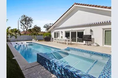 20550 NW 7th St, Pembroke Pines, FL 33029 - Photo 33