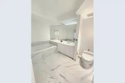 20185 E Country Club Dr #2505, Aventura, FL 33180 - Photo 19