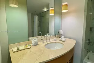 18683 Collins Ave, Sunny Isles Beach, FL 33160 - Photo 21
