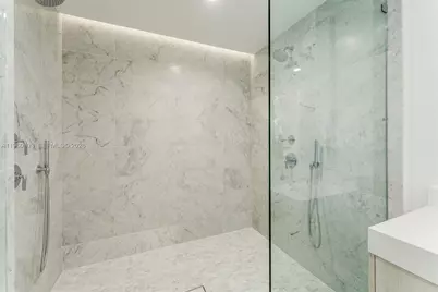 9201 E Bay Harbor Dr #501, Bay Harbor Islands, FL 33154 - Photo 25