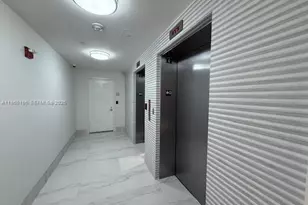 3330 NE 190th St, Aventura, FL 33180 - Photo 29