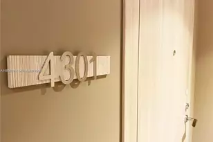 1000 Brickell Plaza, Miami, FL 33131 - Photo 19