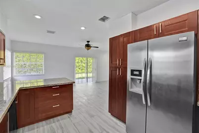 5721 SW 11th St #0, West Miami, FL 33144 - Photo 13