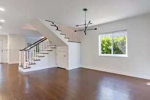 5517 Sardinia St, Coral Gables, FL 33146 - Photo 9